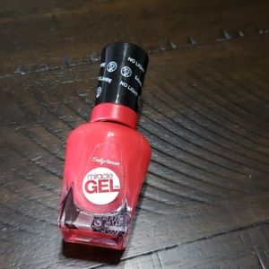 Sally Hansen Gel Polish